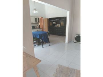 Casa 3 ambientes Barrio Santa Elena