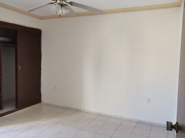 Departamento en Venta, Boca del Río, Alberca y muy cerca de la playa.
