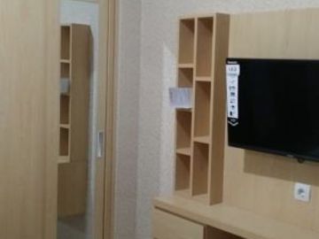 Studio bulanan full furnish green pramuka city wifi ready