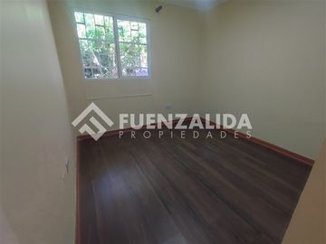 Casa en venta de 3 dorm. en Peñalolén