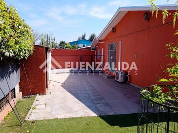 Casa en venta de 3 dorm. en Peñalolén