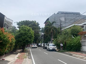 DISEWAKAN RUMAH STRATEGIS TANJUNG DUREN SELATAN