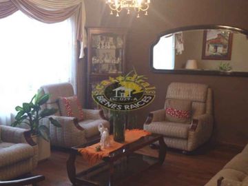 Casa de venta en Centro - Parque Luis Cordero – código:10420