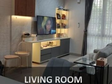 DIJUAL RUMAH FULL FURNISHED LOKASI STRATEGIS DI ALEGRIA PARK BSD CITY