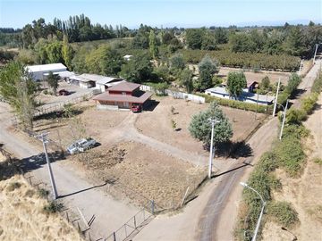 Agrícola en Venta en Parcela Agrícola con gran casa, quincho, galpón camino a Pinto