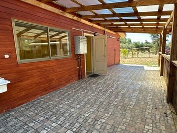 Agrícola en Venta en Parcela Agrícola con gran casa, quincho, galpón camino a Pinto
