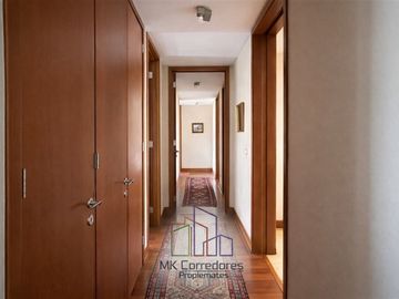 Maravilloso departamento en venta, Eje Kennedy, Las Condes