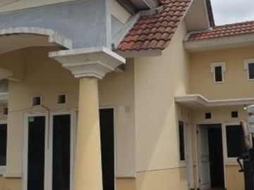Rumah dijual lokasi Perum Graha Tirta Waru