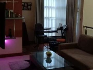 DIJUAL RUMAH EKSLUSIF 2,5 LANTAI BANGUNAN TAHAN GEMPA 10 SR