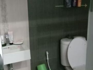 DIJUAL RUMAH EKSLUSIF 2,5 LANTAI BANGUNAN TAHAN GEMPA 10 SR