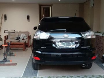 DIJUAL RUMAH EKSLUSIF 2,5 LANTAI BANGUNAN TAHAN GEMPA 10 SR