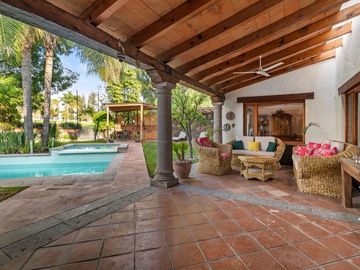 VENTA DE CASA EN VILLAS DEL MESON