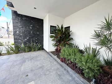 Venta de Casa en Lomas de Juriquilla