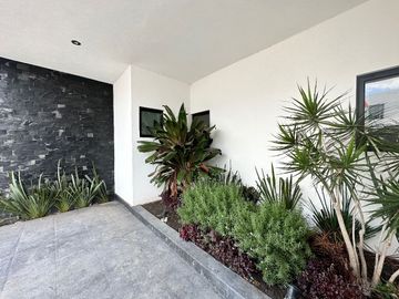 Venta de Casa en Lomas de Juriquilla