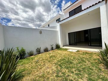 Venta de Casa en Lomas de Juriquilla