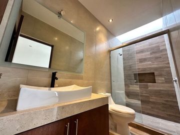 Venta de Casa en Lomas de Juriquilla