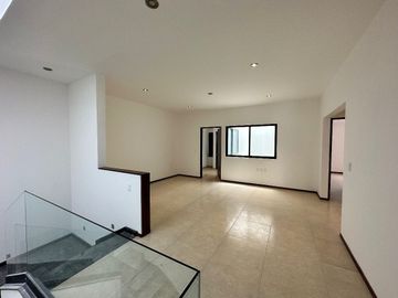 Venta de Casa en Lomas de Juriquilla