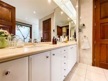 Casa en Venta en Camino Real, Los Trapenses, Lo Barnechea