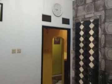 Rumah 1.5 Lantai, SHM/IMB di Cipayung Jaya, Depok