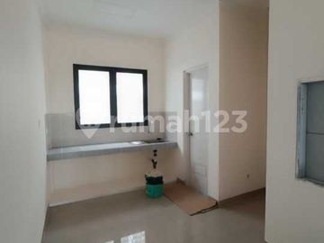 Disewakan Ruko Danau Melody, Gading Serpong