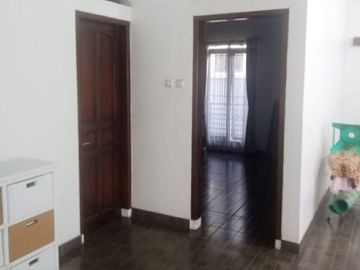 Rumah Asri Modern Sangat Terawat 2LT Diarea Polban Sarijadi Ciwaruga Bandung