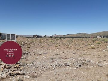 Lote en Barrio Privado Las Marías del Valle  -  a metros del Aeropuerto Chapelco. 1500 mts2 terreno plano con excelentes vistas.