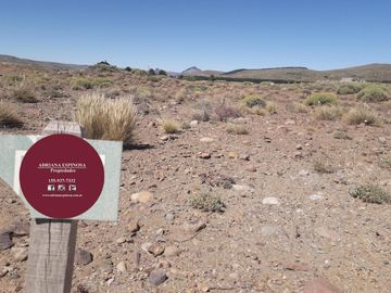 Lote en Barrio Privado Las Marías del Valle  -  a metros del Aeropuerto Chapelco. 1500 mts2 terreno plano con excelentes vistas.