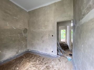Rumah Baru Proses Bangun Strategis Dekat Floatig Resto Sleman