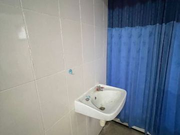 Disewakan Rumah Hunian Nyaman Aman Lokasi Di manyar Tirtomoyo , SBY