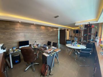 EDIFICIO EN VENTA AVENIDA PERIODISMO