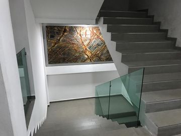 EDIFICIO EN VENTA AVENIDA PERIODISMO