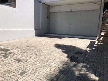 Disewakan Ruko Baru Cocok untuk Usaha Kantor Mainroad Cimahi