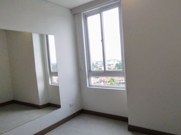 apartamento en venta en la flora. Cod V11283