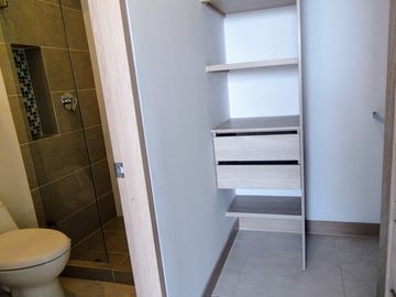 apartamento en venta en la flora. Cod V11283