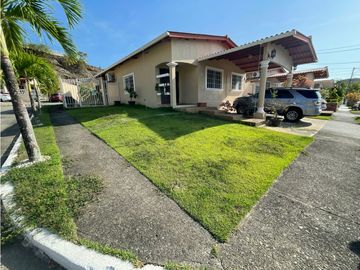 VENTA DE CASA EN BRISAS DEL GOLF 311 MTS