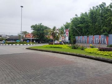 Rumah Mewah Full Furnished di Graha Padma Semarang Barat