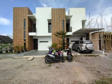 Rumah Gress Minimalis Bagus di Margahayu