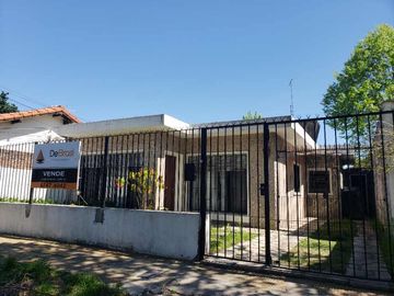Casa en venta en Beccar