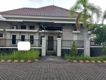 Rumah Siap Huni Central Park Gunung Anyar Surabaya