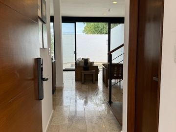 Casa en venta tipo TH al norte de Mérida en Santa Gertrudis Copó