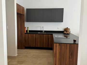 Casa en venta tipo TH al norte de Mérida en Santa Gertrudis Copó