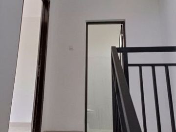 Rumah 2 lantai Strategis dekat Pamulang Tangerang Selatan