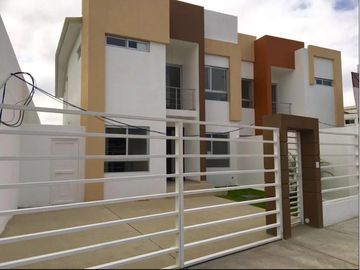Casa - Vía a la Costa