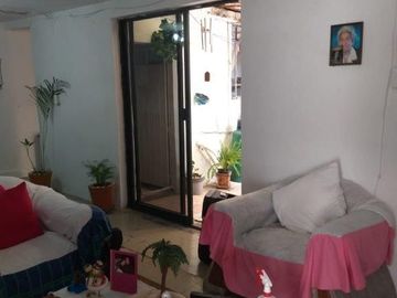 Casa en Venta con departamento y accesorias, Rinconada Coapa