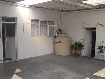 Casa en Venta con departamento y accesorias, Rinconada Coapa