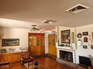 CASA EN VENTA COL. CUARTEL PITIC