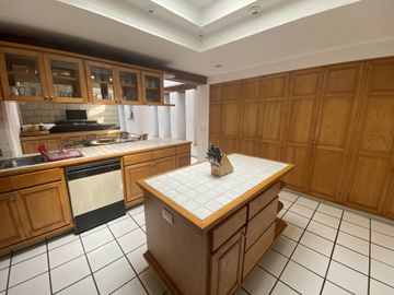 Hermosa Casa en venta ubicada en exclusiva Colonia Delicia Zona Dorada de Cuernavaca