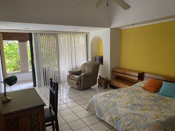 Hermosa Casa en venta ubicada en exclusiva Colonia Delicia Zona Dorada de Cuernavaca