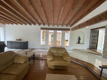 Hermosa Casa en venta ubicada en exclusiva Colonia Delicia Zona Dorada de Cuernavaca