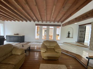 Hermosa Casa en venta ubicada en exclusiva Colonia Delicia Zona Dorada de Cuernavaca
